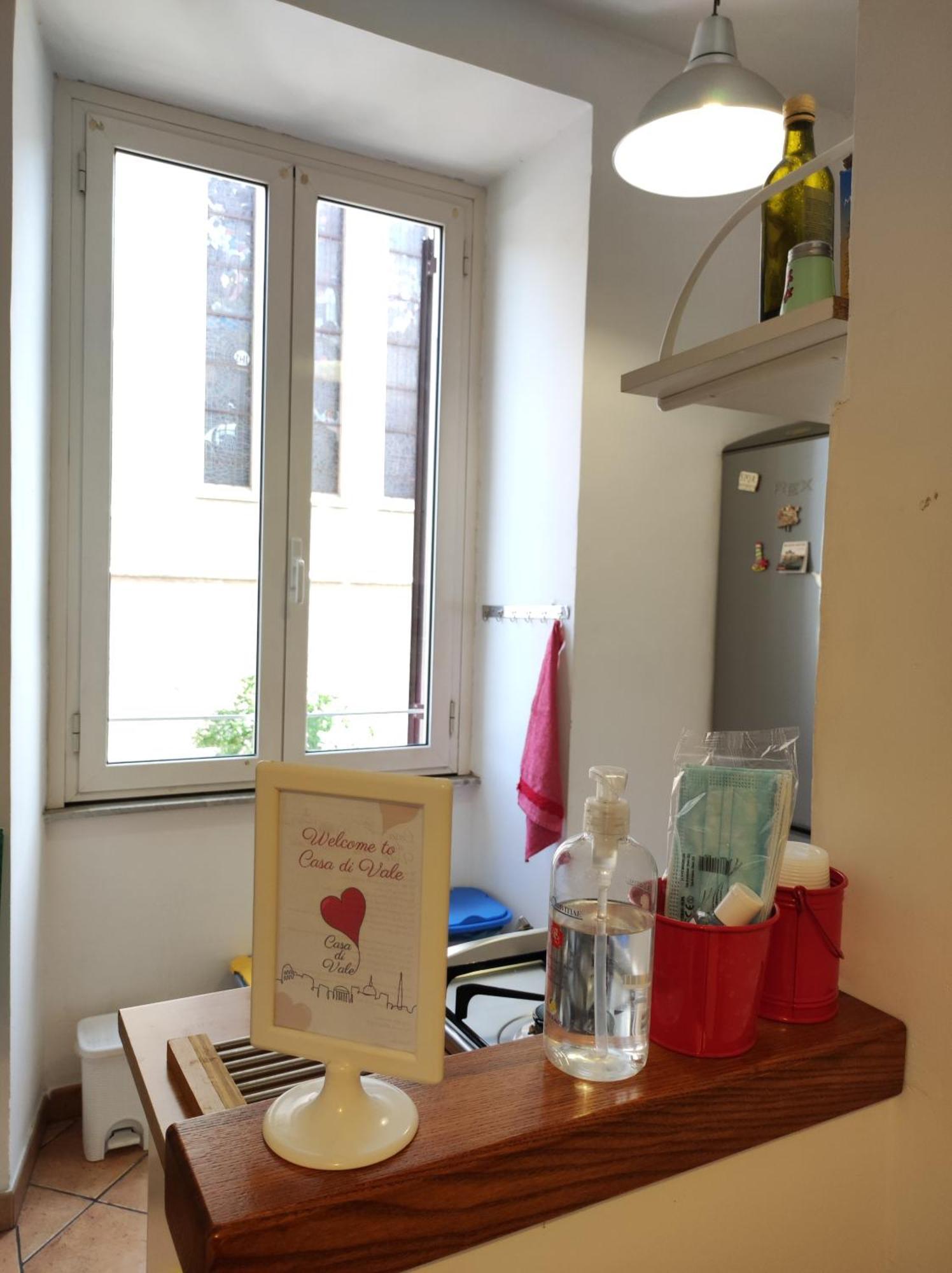 I Love Testaccio - Whole Apartment In The City Center Rome Room photo